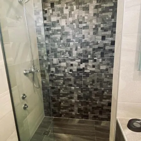 Vento Aparthotel *